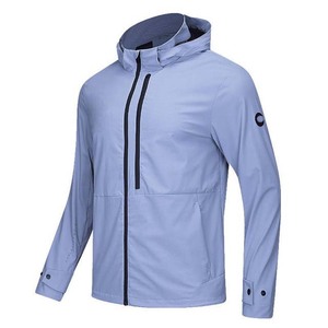 High Street OEM Service Custom Logo Professional Outdoor Chaqueta impermeable para hombre Chaqueta de lluvia de alta calidad Tela a prueba de viento - Product Image 5
