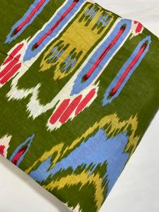 Tela de algodón impresa de alta calidad 100% Natural Amplia gama de diseños para prendas de vestir y textiles para el hogar Tela para prendas de vestir