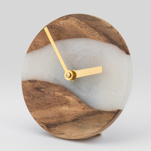 Horloge murale élégante en résine et bois-Design d'art moderne avec mouvement à quartz silencieux (face unique pour salon/bureau) - Product Image 2