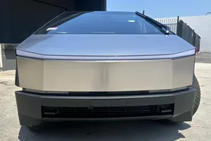 Tesla Cybertruck Cyberbeast 2024 en perfecto estado - Product Image 2