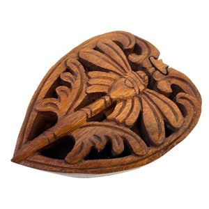 Boîte à bijoux en bois massif en forme de cœur, fabriquée à la main, écologique, boîte à souvenirs en bois pour le rangement et la décoration des bijoux - Product Image 2