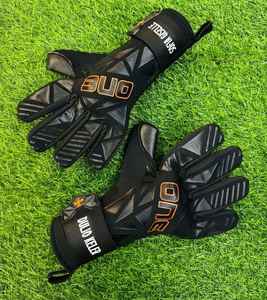 Gants de gardien de but en cuir de qualité supérieure personnalisables Matériau en caoutchouc durable de haute qualité Divers extérieurs - Product Image 6