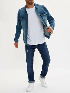 Chaqueta vaquera personalizada de alta calidad Oem Odm Factory para hombre a la moda informal de invierno con relleno de algodón suave aspecto Vintage - Product Image 2