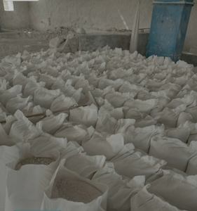 Poudre de chaux hydratée de haute qualité 90%-96% Ca(OH)2 |   Hydroxyde de calcium de qualité industrielle pour le traitement de l'eau - Product Image 3