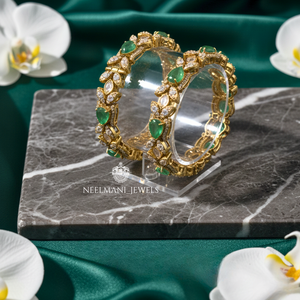 Bracelet et jonc en moissanite de style Polki vert, bijoux Neelmani, jonc en moissanite en forme de fleur, émeraude verte - Product Image 1