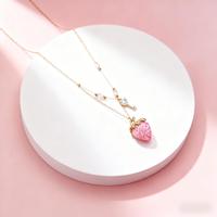 Collier multi-rangs en opale nacrée et fraise, superposé à une chaîne figaro, style niche, doux, cool, Spice Girl, alliage, bouddhiste
