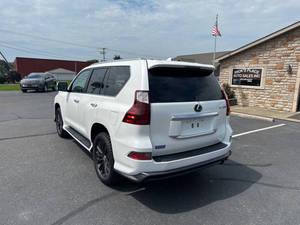 Lexus GX 2022 Luxury 460 d'occasion - Product Image 3