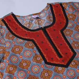 Camisón Largo Estampado 100% Algodón para Mujer Evolve, Ropa de Dormir Súper Cómoda y Suave con Cierre de Botones, Talla XS, Ropa para el Hogar, Suministro ODM - Product Image 1