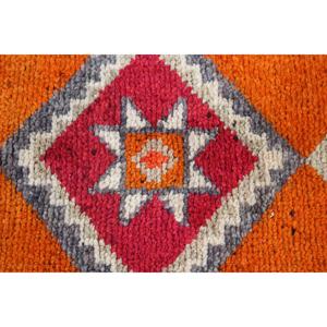 Alfombra Herki de 3.1x10.1 pies, alfombra turca vintage, alfombra con motivos de plantas y árboles en tonos naranja y rojo. - Product Image 5