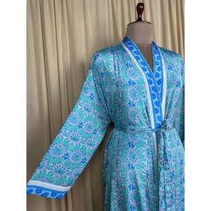 Vestido de Playa Boho Chic Vintage para Mujer, Hecho con Sari de Seda Reciclada, para Usar en Resorts, Casa o como Traje de Baño - Product Image 6