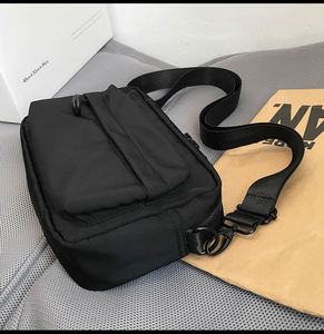 Último diseño, la mejor calidad, Unisex, duradero, bandolera para estudiantes, impermeable, diseño cruzado, suministro directo para unisex - Product Image 4
