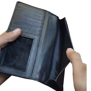 Cartera Larga Bifold Negra Texturizada para Hombre con Múltiples Ranuras para Tarjetas y Ventana para Identificación, Accesorio Organizador Ejecutivo Profesional Delgado - Product Image 5