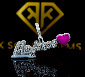 Nombre personalizado y corazón Rosa Hip Hop colgante Moissanite y joyería de hielo para niños joyería personalizada de Hip Hop para niños - Product Image 1