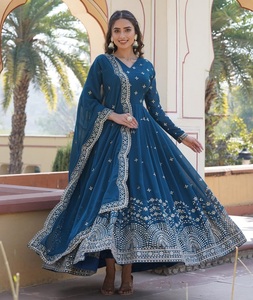 Indian Pakistani Readymade Faux Georgette Zari Lentejuelas Bordado Mangas completas Bordado Cut-Work Leranath Fasion 2017 - Product Image 1