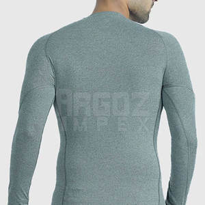 Vente chaude T-shirts de compression pour hommes Tissu tricoté de qualité supérieure à manches longues avec le dernier modèle de lettre de conception à bas prix - Product Image 6