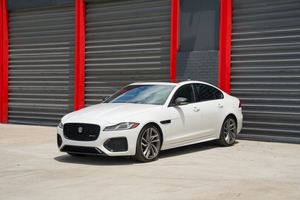 คุ้มค่า! รถยนต์ซีดานมือสอง ปี 2024 รุ่น X-F P300 R-Dynamic SE AWD เครื่องยนต์ 2 ลิตร I4 เกียร์อัตโนมัติ 8 สปีด เบาะหนัง - Product Image 1