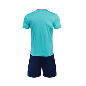 Uniforme de fútbol de alta calidad Ropa Uniforme de equipo de fútbol de tamaño personalizado Uniforme de fútbol de material duradero - Product Image 3