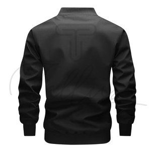 Chaquetas de Moda Masculina para Invierno 2026, Estilo Urbano, Gruesas, Resistentes al Viento, Transpirables, con Logotipo Frontal y Cuello Alto - Product Image 3