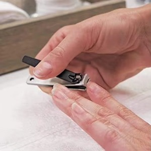 Outils de soin des ongles en acier inoxydable noir, coupe-ongles, coupe-ongles pour les doigts et coupe-ongles pour les orteils, pour la manucure et la pédicure - Product Image 2