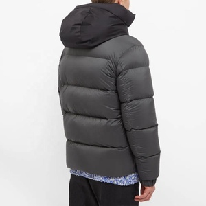 Marque de créateur Haut de gamme Hiver Unisexe Camouflage Puffy Puffy Jacket Respirant Imperméable Coupe-Vent Avant Personnalisable pour Hommes - Product Image 5