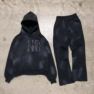 Chándales personalizados con estampado gráfico de diamantes de imitación, estilo vintage, lavado ácido, desgastado por el sol, para invierno, informales, ecológicos, con cremallera y efecto desgastado. - Product Image 1