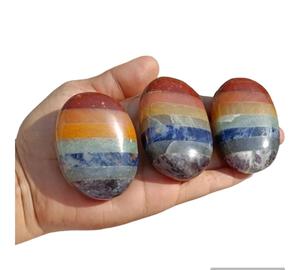 Piedra de Palma de siete chakras de alta calidad para energía curativa y decoración del hogar Reiki Healing Chakra Palm Stone cristales de energía - Product Image 1