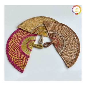 Vente chaude Seagrass Handfan Vietnam Écologique Artisanat À La Main Pour Les Événements En Plein Air Seagrass Handfan Approvisionnement Fiable À L'exportation - Product Image 4