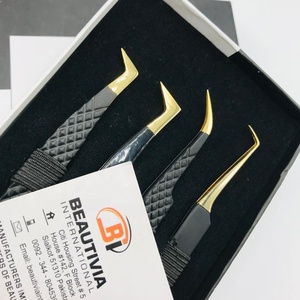 Pinzas profesionales para extensión de pestañas de acero inoxidable y Oro Negro, Punta puntiaguda, agarre fuerte, etiqueta privada sostenible - Product Image 4