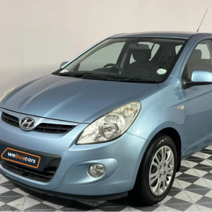 Auto Usado de Calidad a Precio Accesible, Hyundai i20 2010, 1.6, Volante a la Derecha - Product Image 1