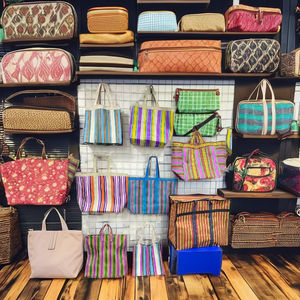 Sac à provisions en nylon réutilisable écologique Sacs de plage en plastique recyclé tissé à la main à fermeture éclair RPET fabriqués en Inde - Product Image 3