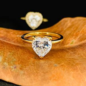 Anillo de Compromiso de Lujo Cristiano con Diamante Solitario de Corte Corazón de 2.50 Ct, Certificado IGI, CVD, Oro Sólido de 14K, Halo Oculto - Product Image 2