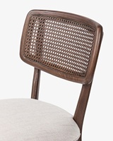 Chaise de salle à manger latérale en acajou de style antique moderne avec dossier en rotin tressé et structure en bois massif pour mobilier de salle à manger d'appartement