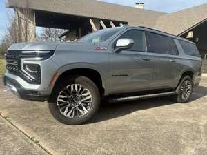 Nuevo Chevrolet Suburban 2026 4x4 SUV Gasolina/Petróleo Euro VI, 6 Asientos, Asientos de Cuero Automáticos, Volante a la Izquierda, Llantas de Aleación de Aluminio R20 - Product Image 5