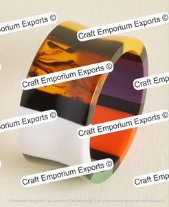 Juego de brazaletes de resina pintados a mano con diseños de animales y lunares para eventos de playa o montaña Estilo Ángel para regalar o usar - Product Image 5