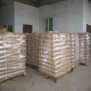 Granulés de biomasse combustibles 6mm 8mm, granulés de bois de pin en bâtonnets, sacs de 15 kg et big-bags pour systèmes de chauffage, à vendre en Europe - Product Image 6