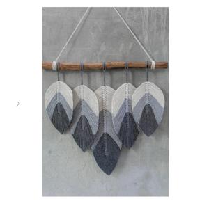 Macramé hecho a mano para colgar en la pared tejido creativo bohemio arte de pared perfecto para dormitorio y sala de estar decoración del hogar - Product Image 1