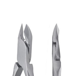 Pince à cuticules extra pointue de 5.5 pouces en acier inoxydable à haute teneur en carbone Coupe-ongles et raffineurs pour les doigts - Product Image 3