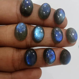 Pierre précieuse cabochon en labradorite naturelle de forme ovale, lisse et brillante, de haute qualité, en vrac, pour bijoux de mariage, sculpture - Product Image 2