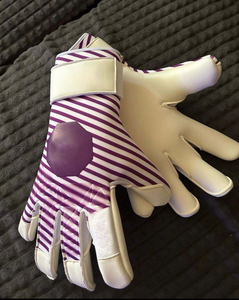 Guantes de portero ligeros hechos a medida de alta calidad con agarre de Palma antideslizante avanzado - Product Image 3