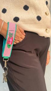 Porte-clés personnalisé en coton écologique fait à la main avec des perles et des paillettes, accessoires brodés personnalisés, fête, maman, enseignant - Product Image 6