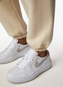 Venta al por mayor precios de fábrica para mujer pulóver Sudadera con capucha de gran tamaño y pantalón para mujer transpirable hecho en Pakistán - Product Image 6