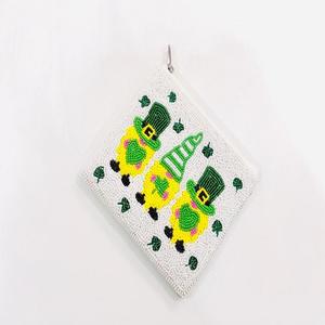 Nouvelle arrivée 2026, adorable porte-monnaie pour fête de la Saint-Patrick, porte-monnaie porte-bonheur en forme de trèfle à quatre feuilles, porte-monnaie à perles multi-compartiments, petit portefeuille à perles - Product Image 1
