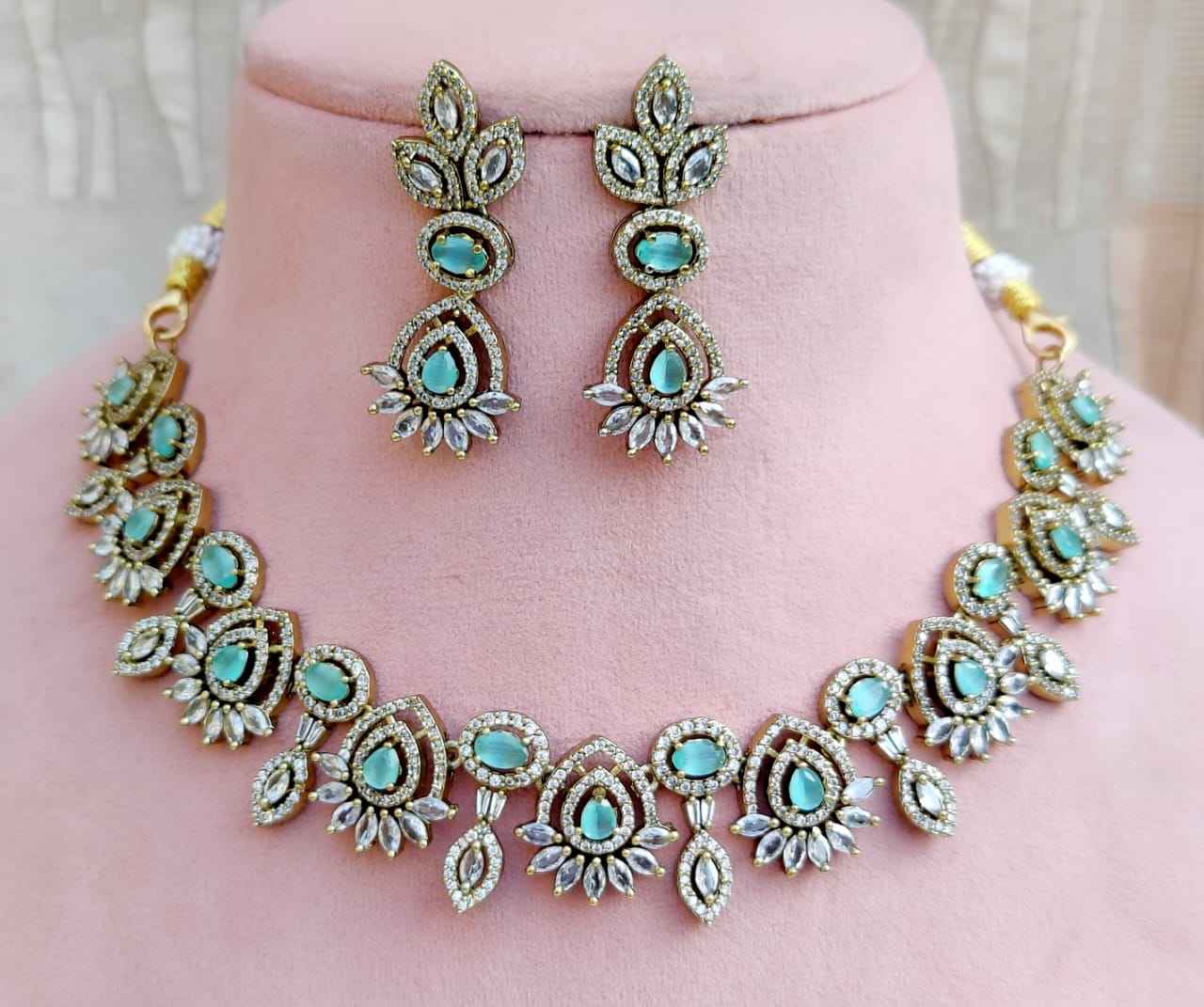 สีมินต์