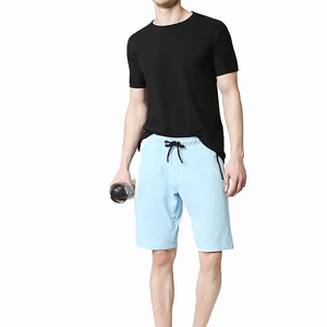 Nouveaux shorts décontractés pour hommes en coton 100% coupe-vent à taille élastique avec logo personnalisé de style rue commerçante en gros de qualité supérieure - Product Image 4