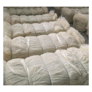 Fibra de sisal de grado UG ecológica, fibra duradera de alta resistencia de color natural, ideal para alfombrillas de cuerda hechas a mano y uso industrial - Product Image 2