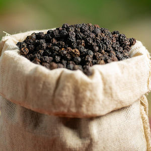 Máquina seca cruda AD de pimienta negra de Vietnam de alta calidad 500GL 550GL 570GL polvo de hierba aceite de sabor caliente precio de fábrica - Product Image 1