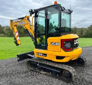 Miniexcavadora JCB 35Z-1 2023 con giro de cola cero, diésel, compacta, con bomba hidráulica auxiliar y caja de cambios - Product Image 5