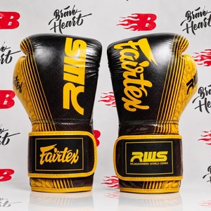 นวมชกมวย Fairtex หนังแท้ สีดำและสีแดง คุณภาพสูงสุด สวมใส่สบาย เหมาะสำหรับการฝึกซ้อมมวยอย่างมืออาชีพ - Product Image 4