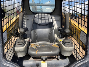 Excellent état 2015 pour chargeuse compacte 257D moteur diesel approuvé par l'EPA roulement de pompe à haute puissance de creusement inclus - Product Image 2