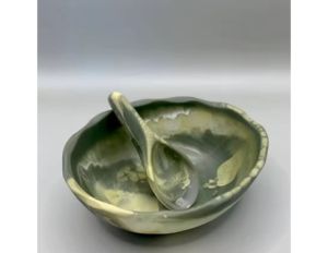 Herramienta de cocina, ensaladera de resina hecha a mano con cuchara de servidor, frutero con textura de mármol y tazón con patrón de remolino verde, hogar y hotel - Product Image 1